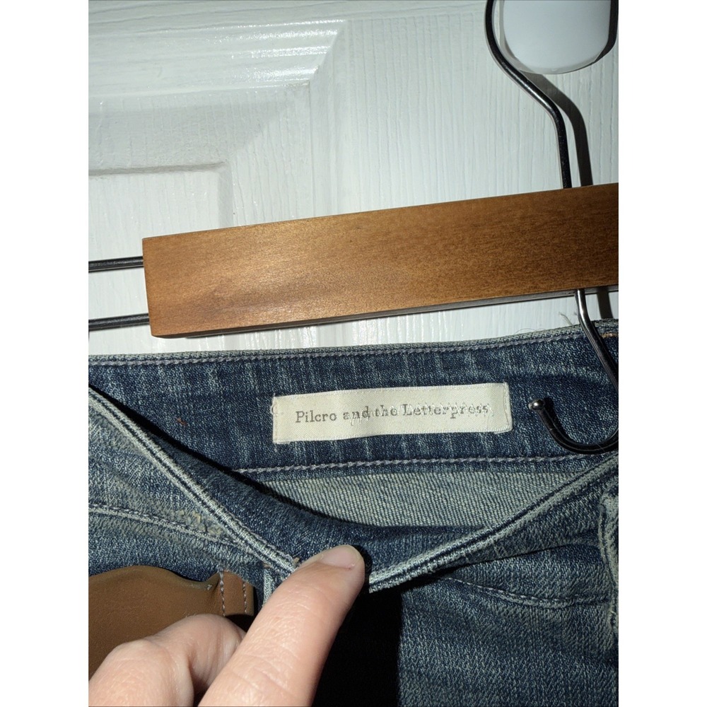Pilcro Jeans Womens 26 Blue Boyfriend Crop Distressed Embroidered Patchwork Boho - Picture 5 of 8